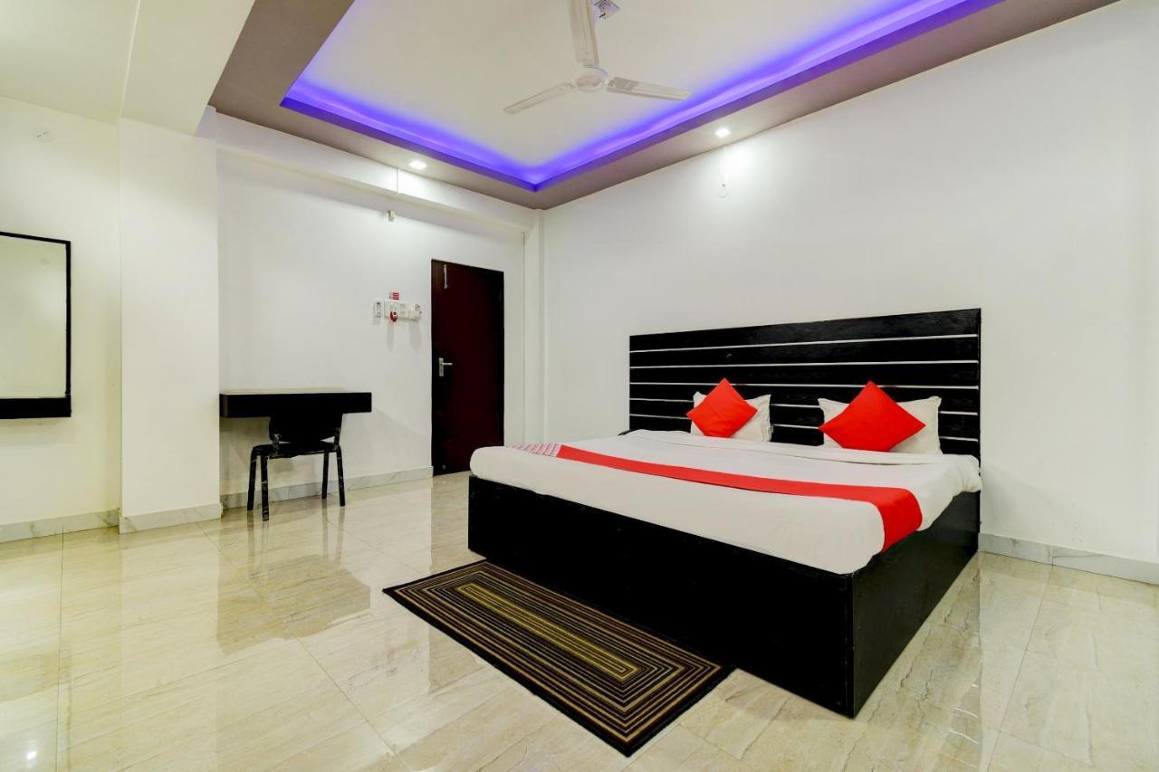 Oyo 80488 Mi Casa Homestay Guwahati Eksteriør bilde